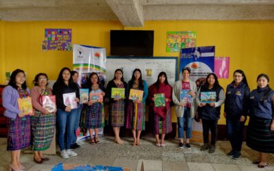 Cuando el kaqchikel renace: La comunidad educativa de Chimaltenango teje la revitalización lingüística